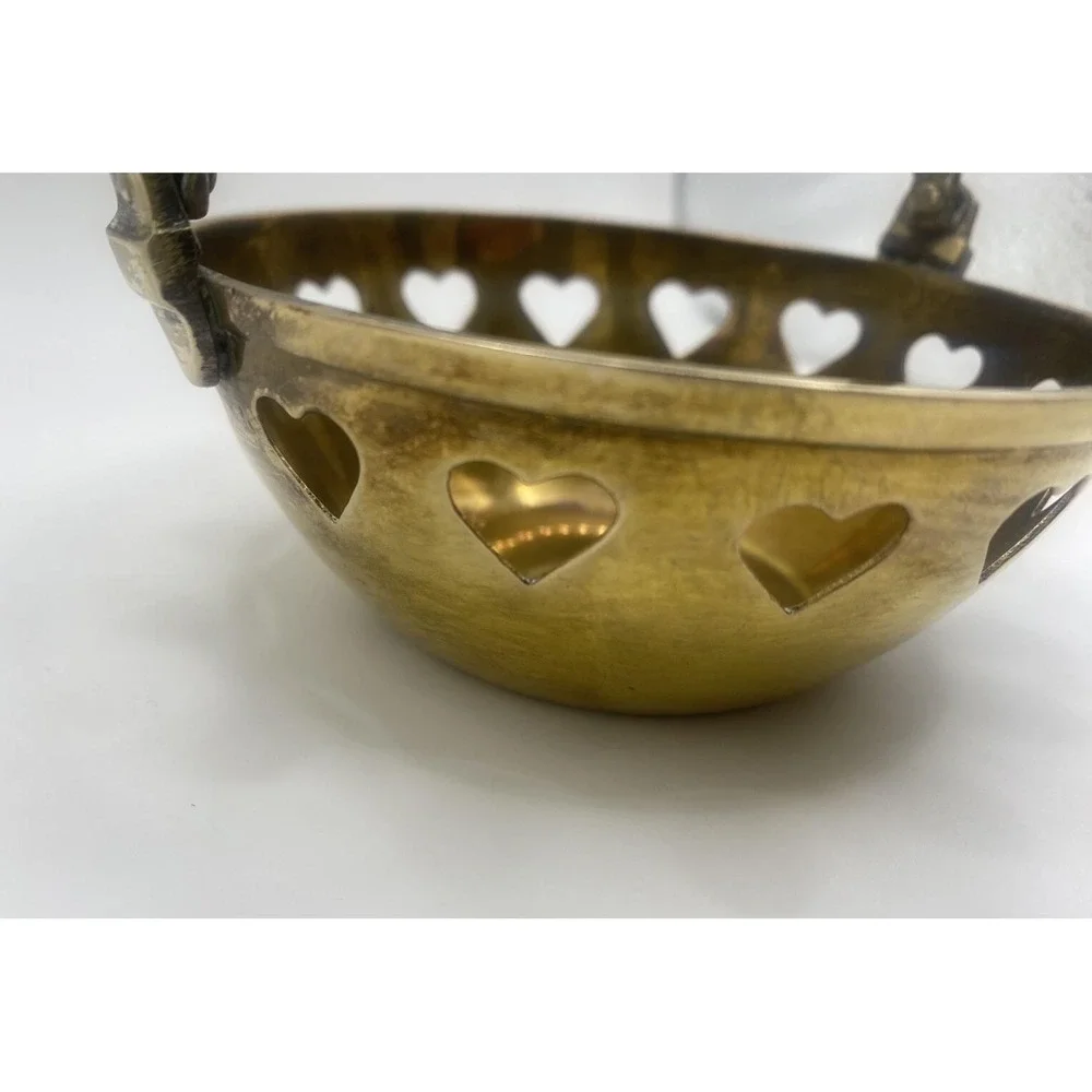 HAMPTON BRASS Vintage Decorative Basket Cutout Hearts